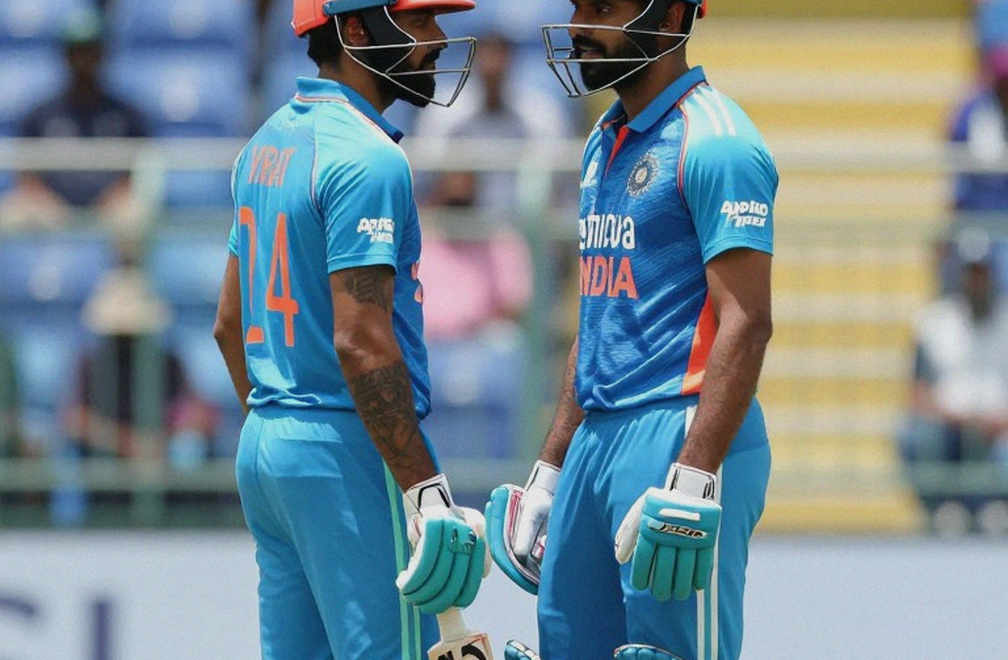 এশিয়ার মহিলা ক্রিকেটের ছড়ানো খাতা: ধার করা পাওয়ার ব্যাংক থেকে যে রেকর্ড কেউ মুছতে পারেনি